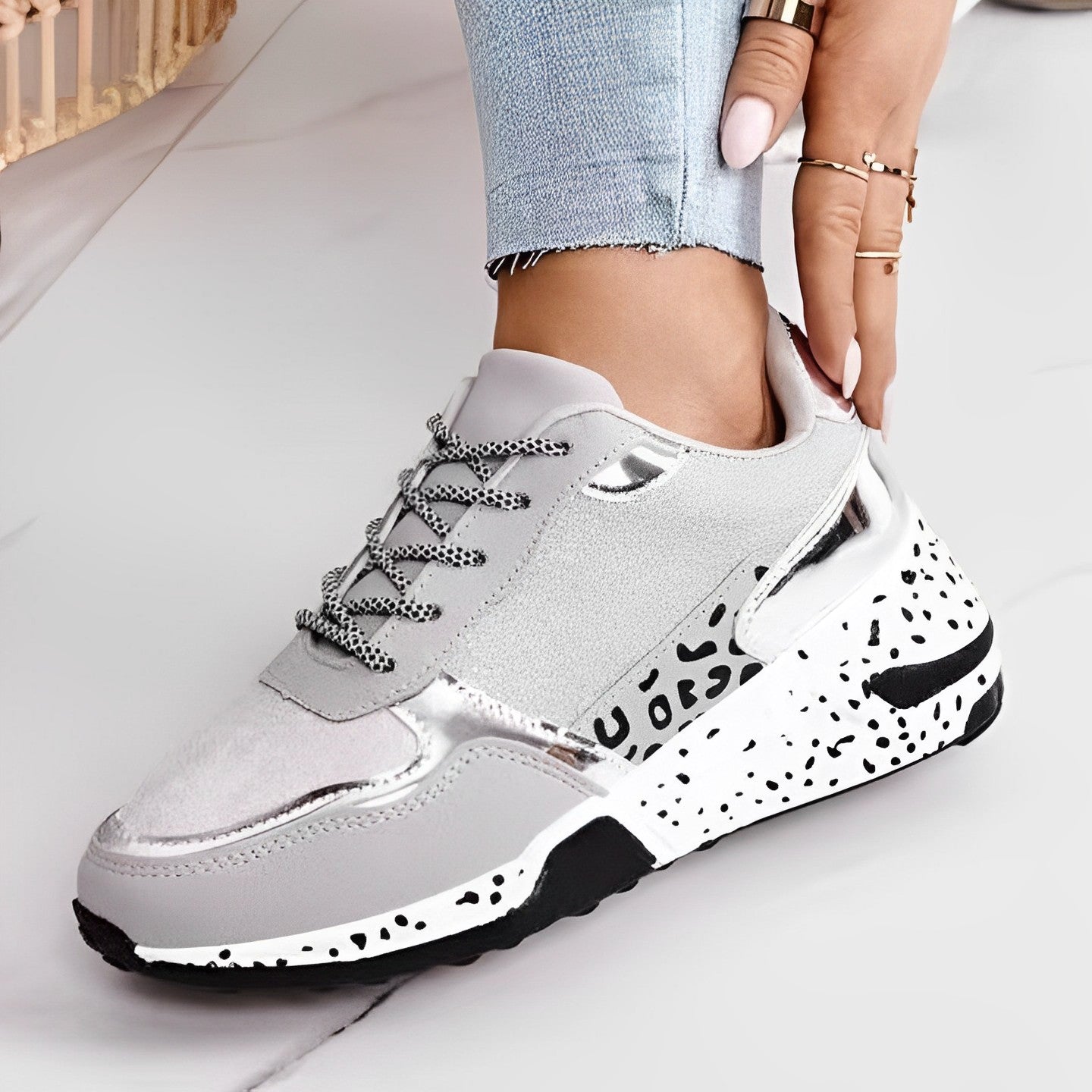 Delora – Ergonomiske ortopædiske sneakers