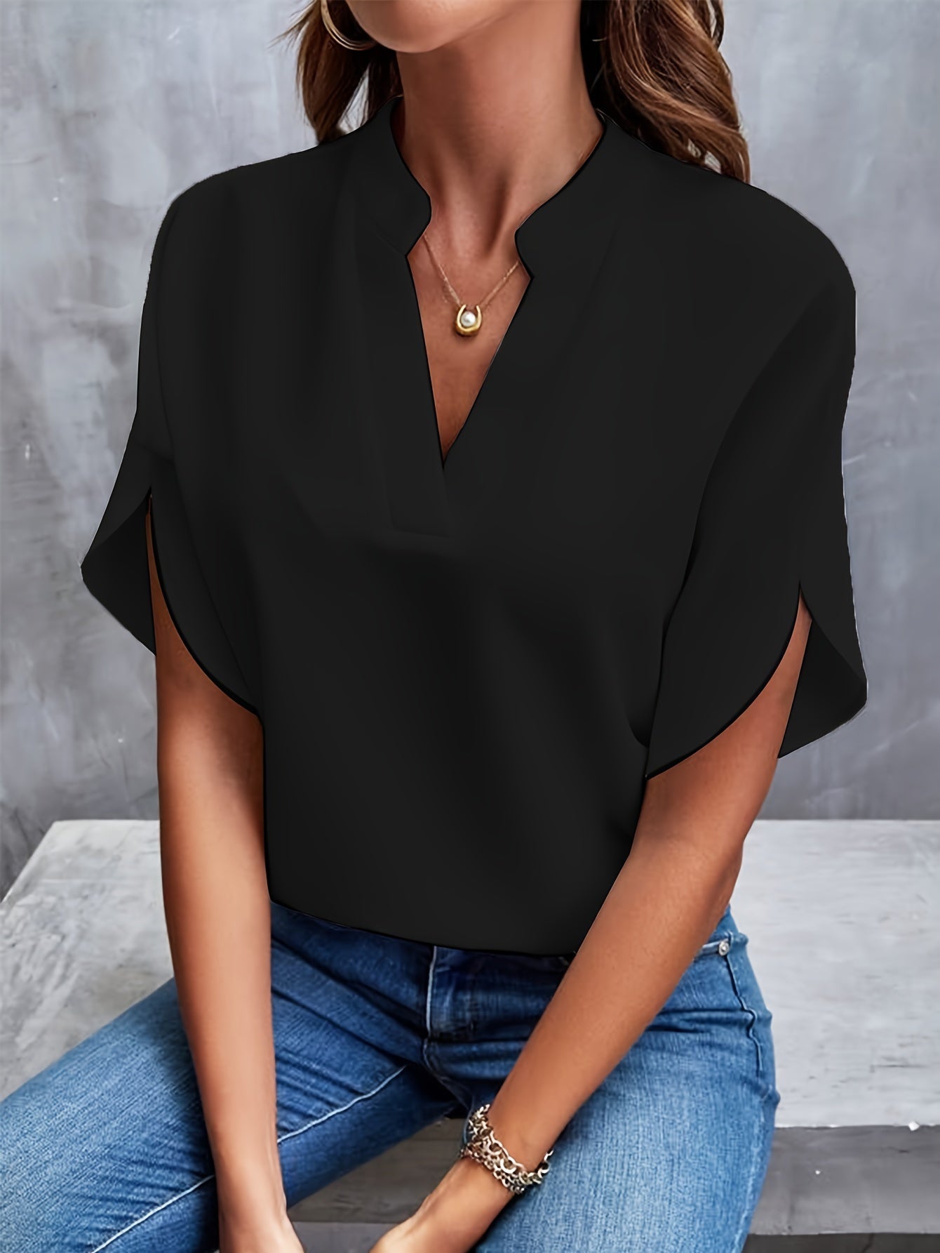 Lina - Lett og elegant bluse for enhver anledning