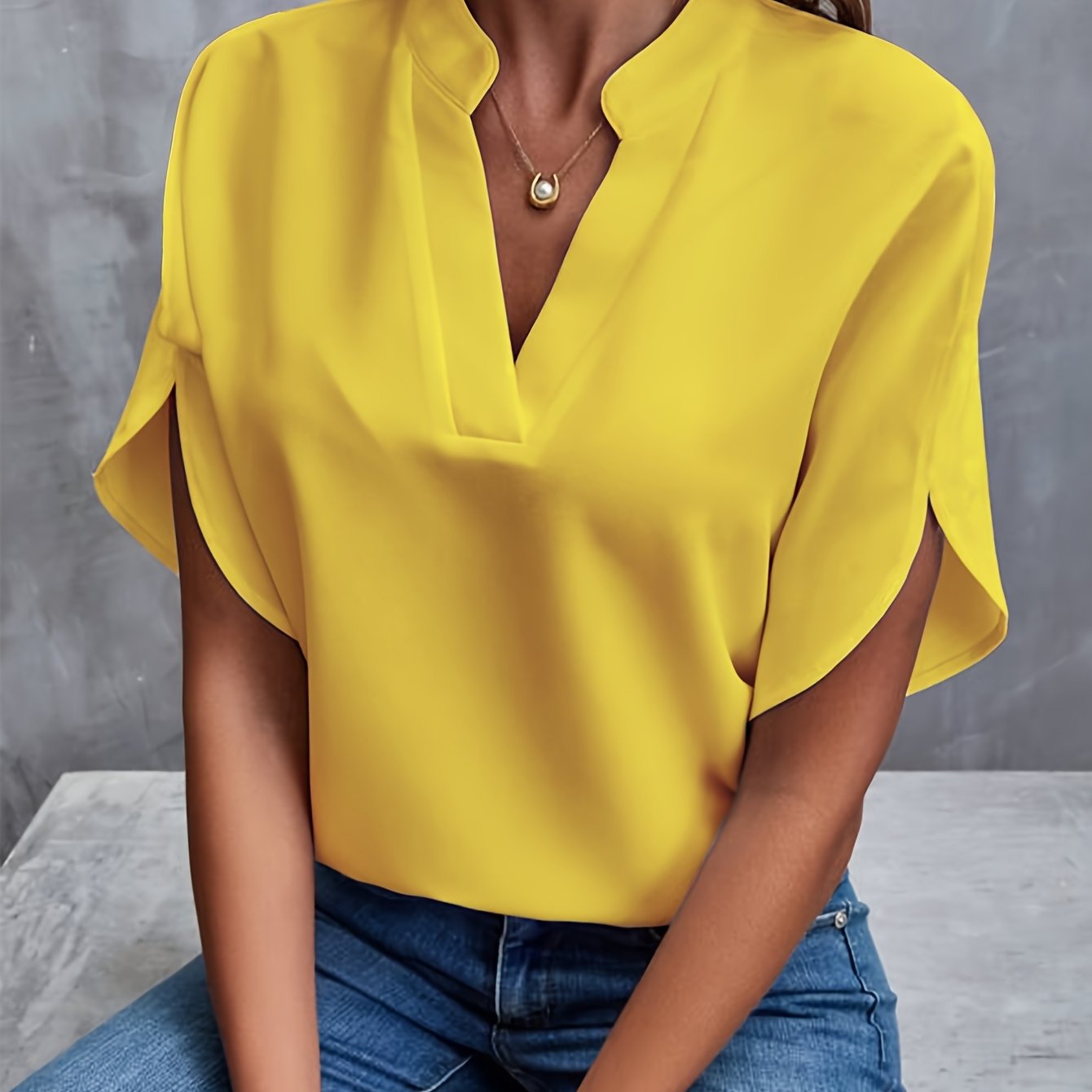 Lina - Lett og elegant bluse for enhver anledning